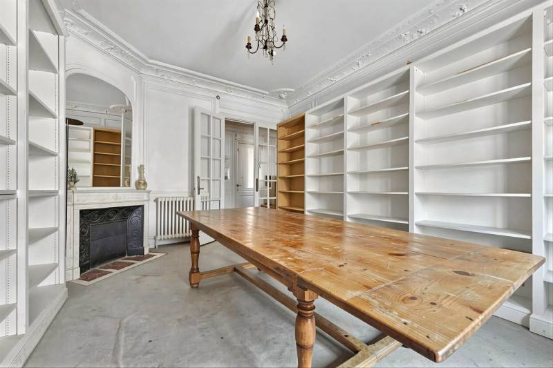 Appartement familial de 158m² avec 4 chambres - entièrement à rénover - Paris 6ème : Boulevard Raspail - métro Notre-Dame des Champs  